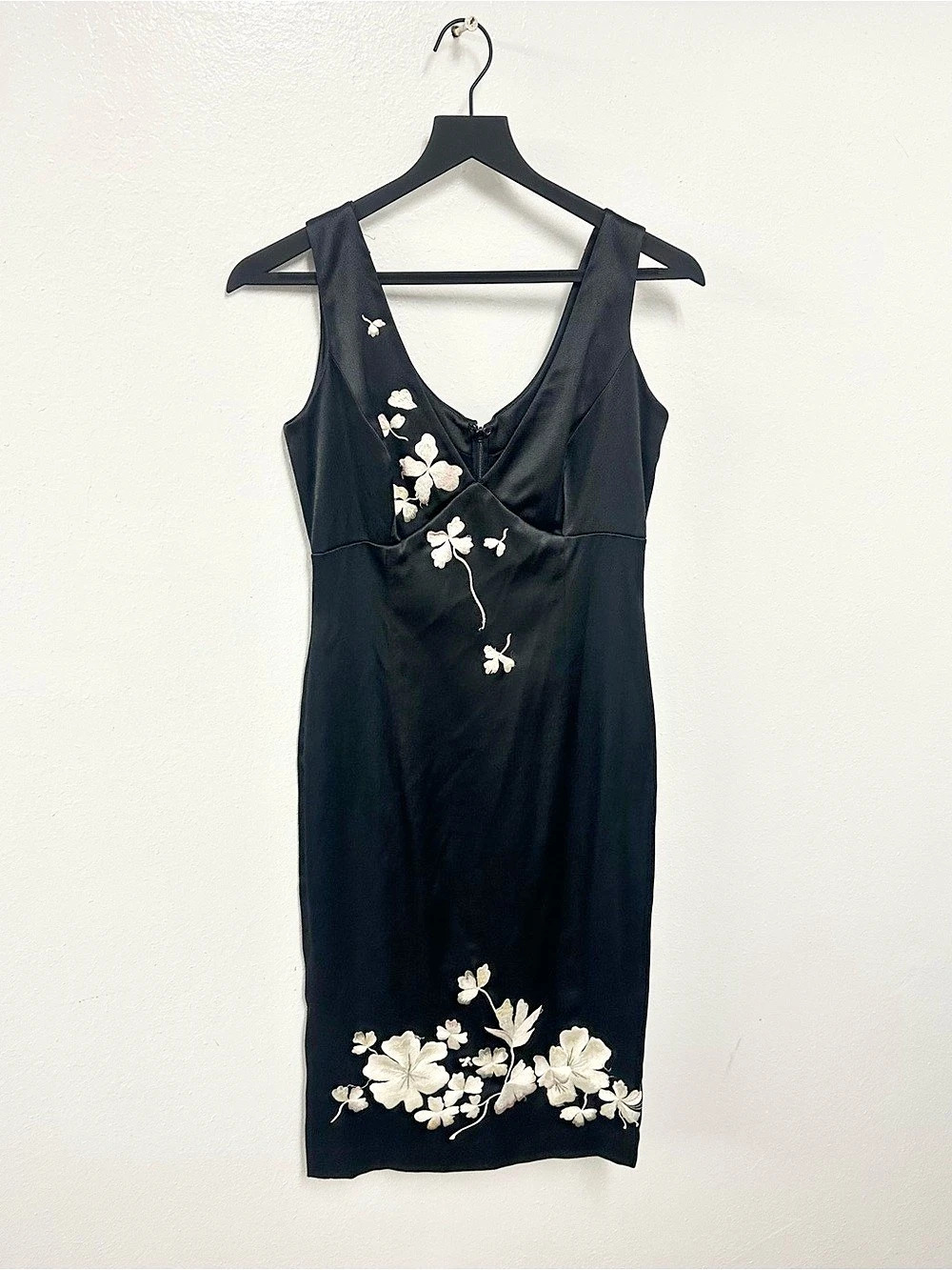 Vintage Mandalay Women’s Black Satin Floral Embroidered Dress Size 10